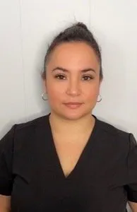 Elsy, Surgical Assistant